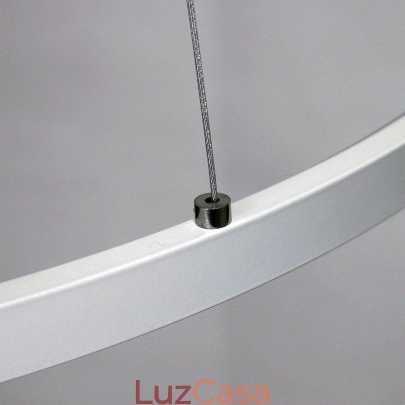 Pendente de acrílico em forma de círculo
