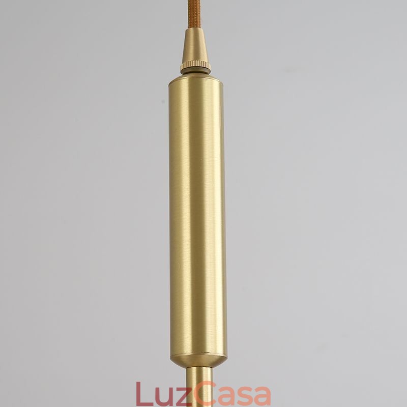 Luminária pendente simples e moderna de latão
