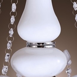 Elegante lustre de cristal com 5 luzes em branco