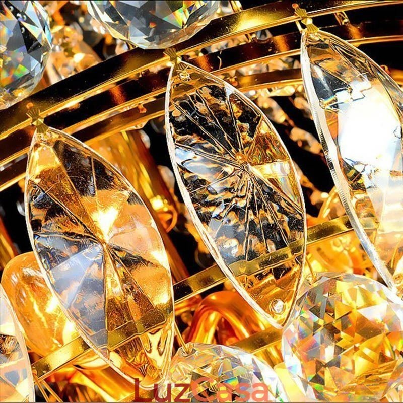 Lustre de cristal europeu com pingente longo