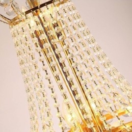 Elegante lustre longo de cristal pendente