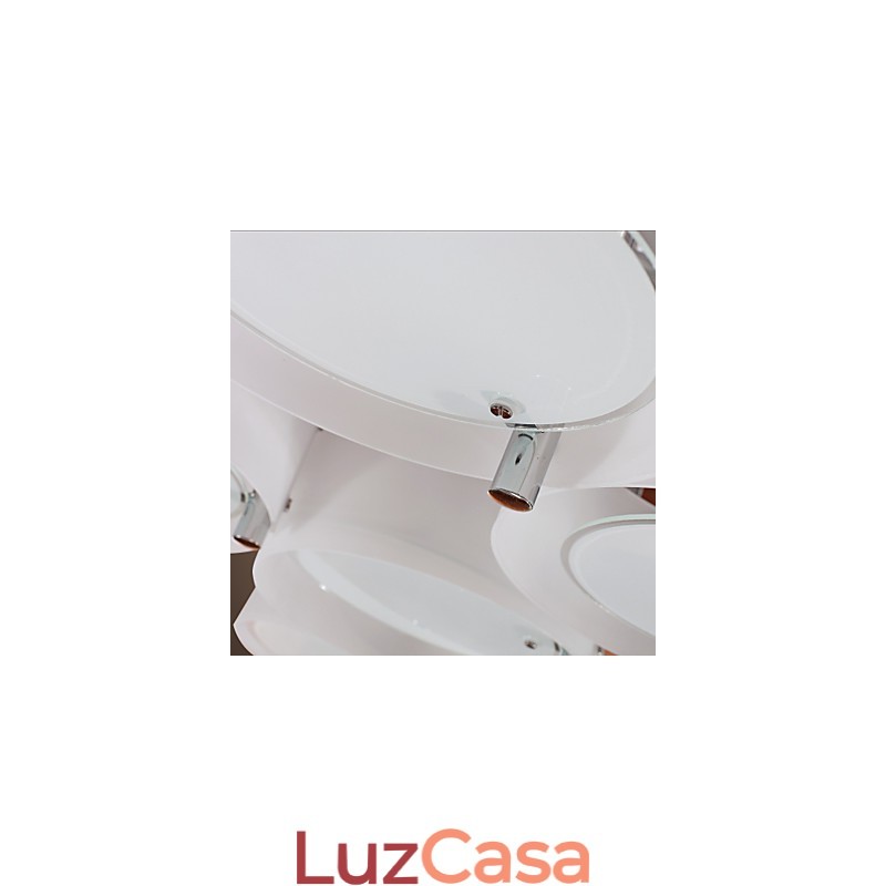 Lustre moderno contemporâneo de metal cromado com montagem embutida