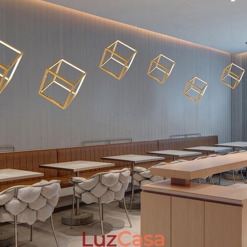 Luminária pendente pós-moderna geométrica dourada