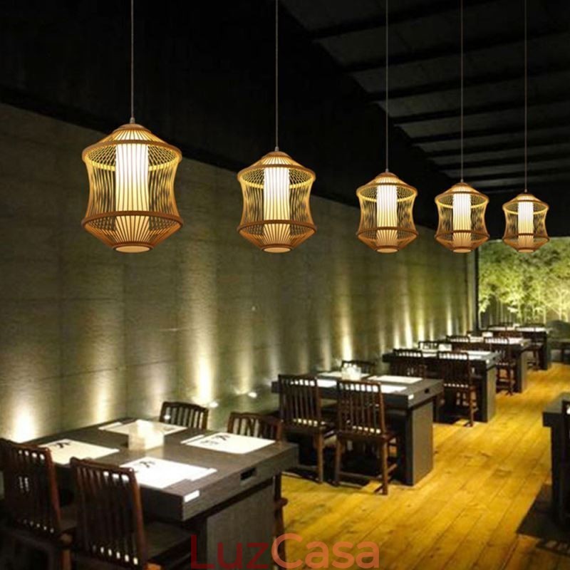 Luminária pendente em gaiola de bambu Visual Comfort