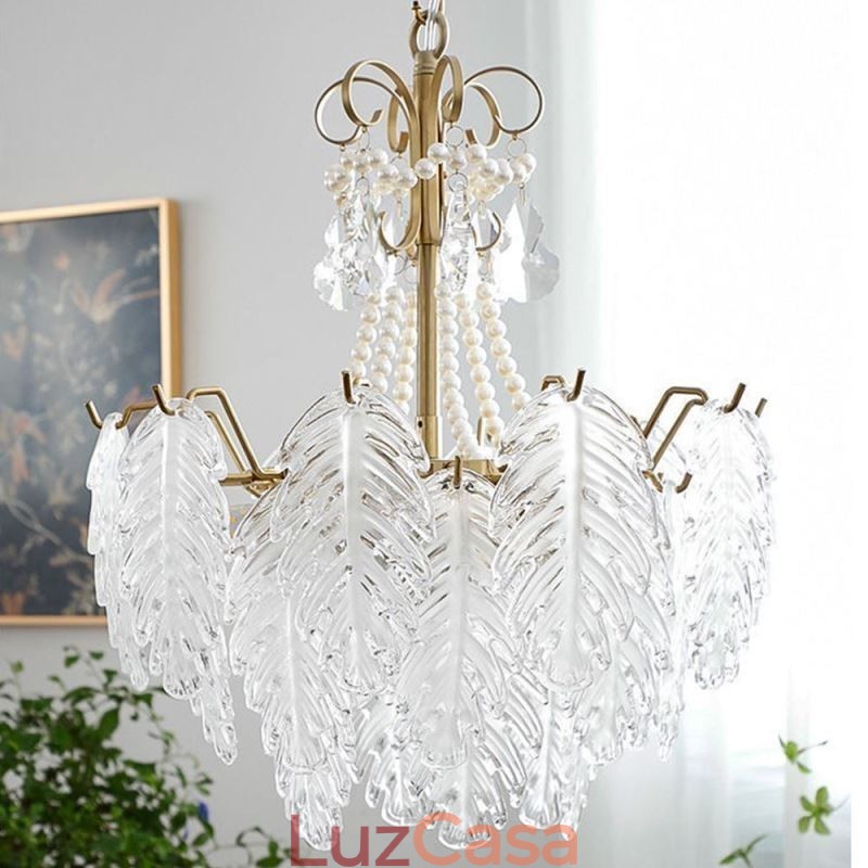 Elegante luminária pendente de vidro com folhas
