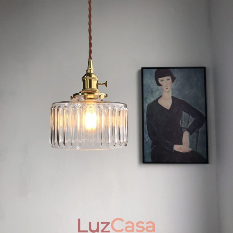 Luminária pendente de vidro transparente com nervuras e interruptor giratório