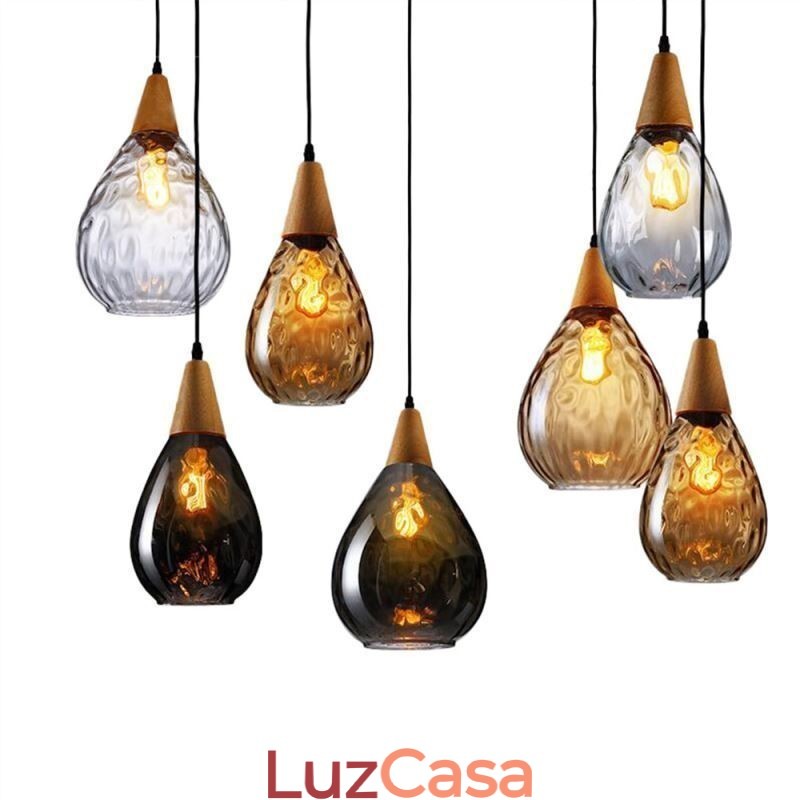 Luminária pendente em forma de lágrima com abajur de vidro