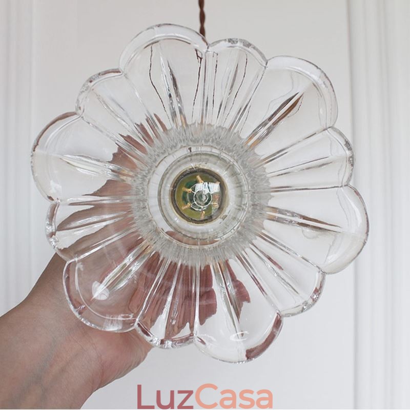 Luminária pendente de vidro transparente com nervuras em forma de flor com interruptor giratório