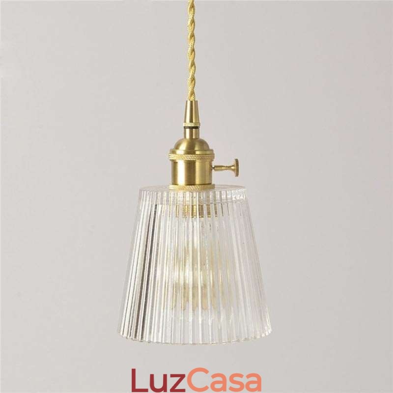 Luminária pendente de vidro com nervuras de latão, cone de abajur com interruptor giratório