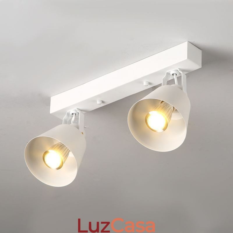 Iluminação de trilho de ferro industrial com holofotes vintage rústicos