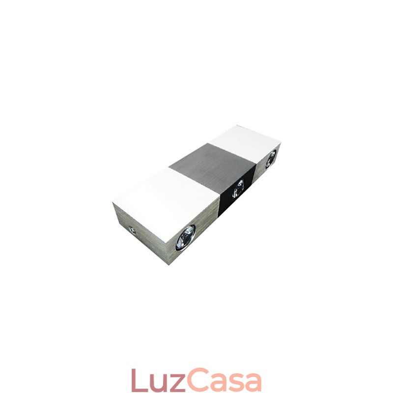 Luminária de parede moderna com corpo retangular de alumínio com luz difusora