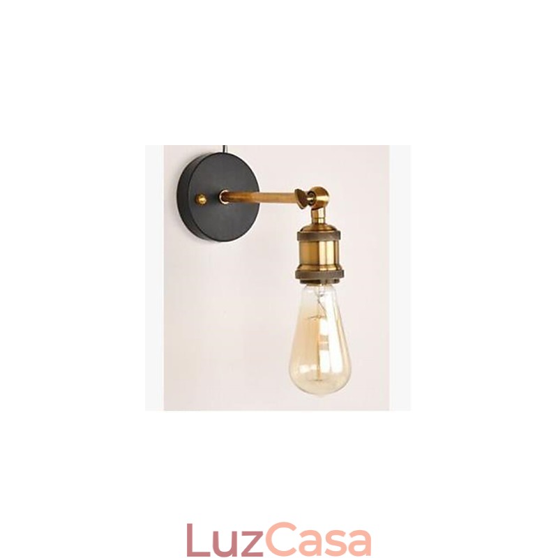 Luminária de parede com cabeça de cobre