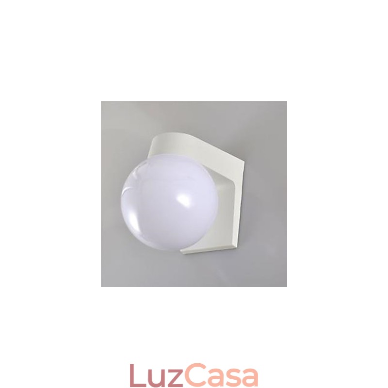 Luminária de parede em concha acrílica