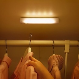 Indução do corpo humano como luz de sapato de placa ultrafina pegajosa Ambry, uma luz noturna, lâmpada de parede