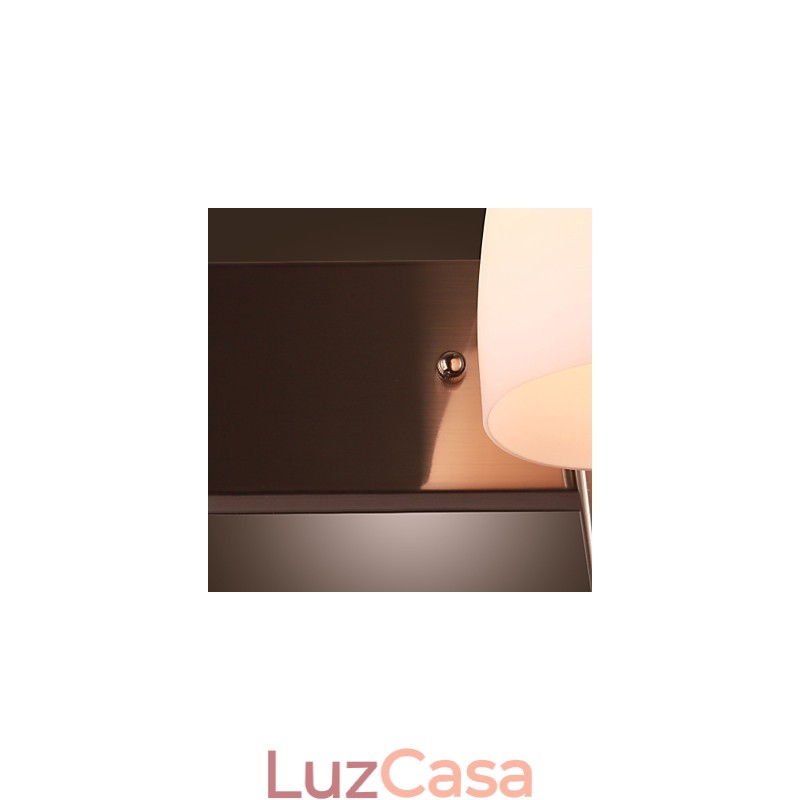 Luminária de parede 2 luzes em abajur branco