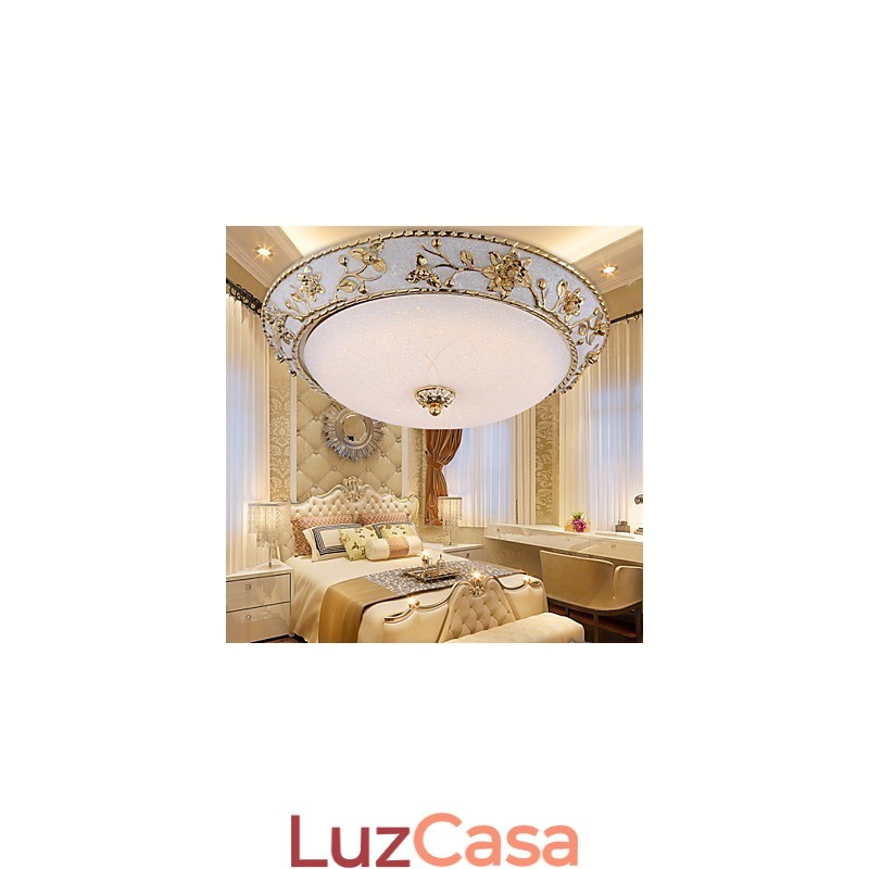 Montagem embutida de metal contemporânea moderna