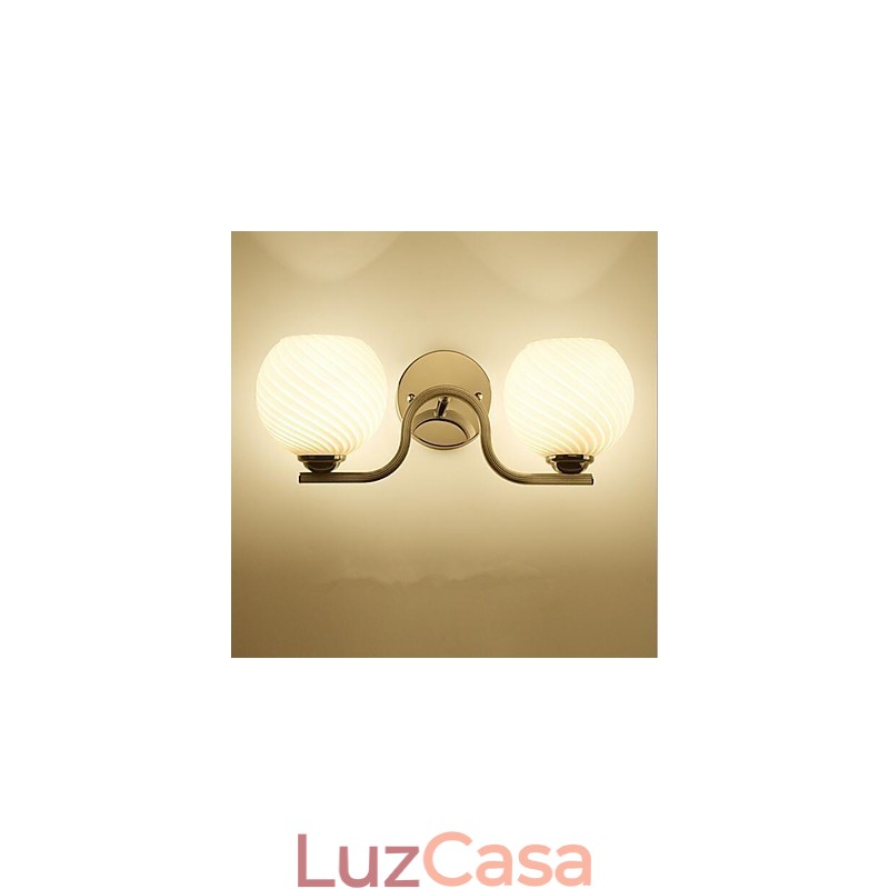 Recurso de galvanoplastia simples, moderno e contemporâneo para proteção ocular com braço oscilante e luz ambiente