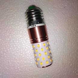 Recurso de galvanoplastia simples, moderno e contemporâneo para proteção ocular com braço oscilante e luz ambiente