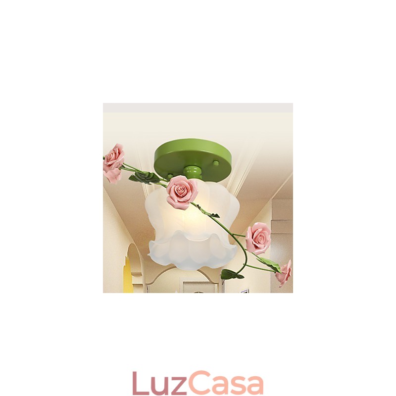 Dia dos Namorados As flores e plantas do Rose Garden absorvem a luz da cúpula