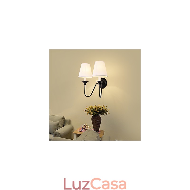 Acabamento em óxido preto rústico Lodge, recurso para proteção dos olhos, arandelas de parede com luz ambiente, luminária de parede