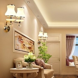 Recurso eletrogalvanizado contemporâneo moderno para arandelas de parede de luz ambiente de cristal