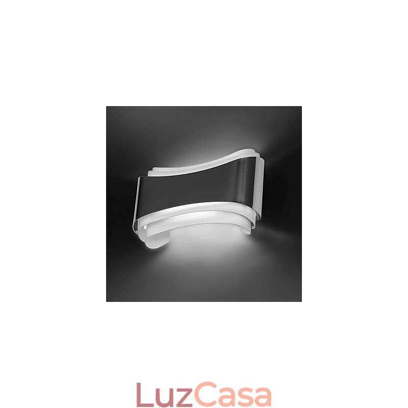 Recurso cromado moderno e contemporâneo integrado para arandelas de parede com luz ambiente