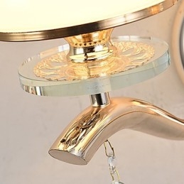 Recurso eletrogalvanizado contemporâneo moderno para arandelas de parede de luz ambiente de cristal
