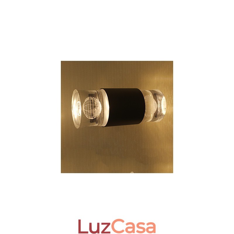 Recurso simples integrado para arandelas de parede com luz ambiente