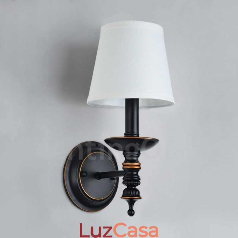 Apliques de parede clássicos tradicionais de luz única para interiores