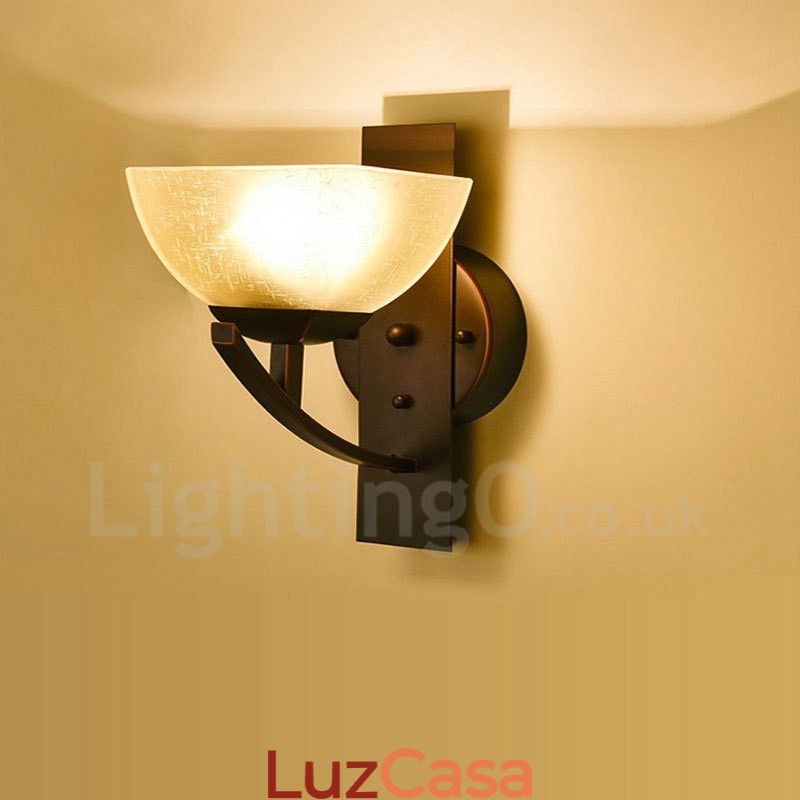 Apliques de parede clássicos tradicionais de luz única para interiores