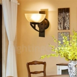 Apliques de parede clássicos tradicionais de luz única para interiores