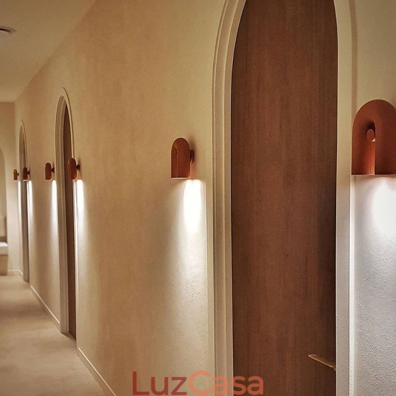 Aplique de parede minimalista em forma de U – Luminária criativa com abajur giratório de noventa graus