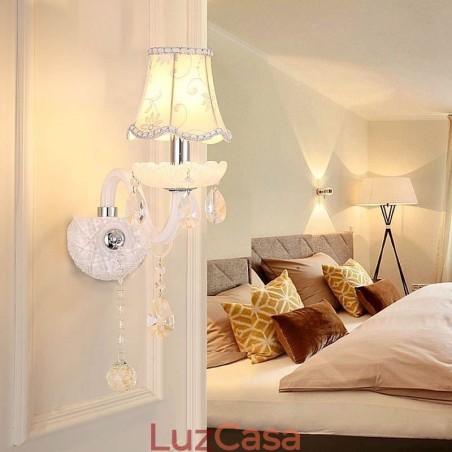 Luminária de parede elegante de cristal estilo europeu clássico Luminária de parede elegante de cristal estilo europeu clássico
