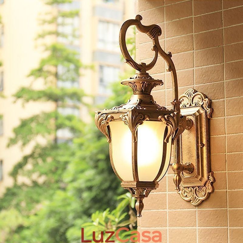 Luz de parede esculpida à prova d'água europeia retrô para exterior, pátio, corredor