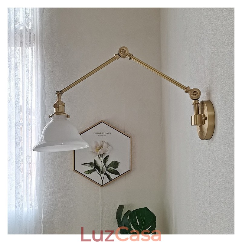 Luminária de parede moderna com cúpula de vidro