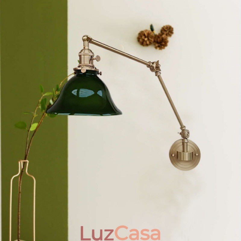 Luminária de parede moderna com cúpula de vidro