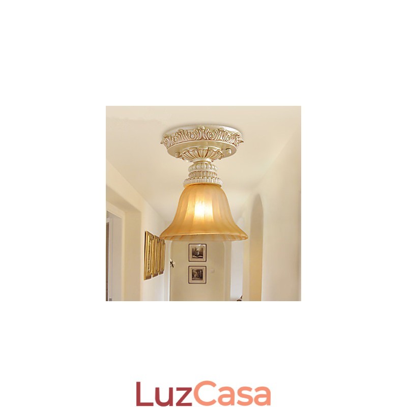 Pintura de estilo clássico tradicional em miniatura com holofotes de montagem embutida em resina