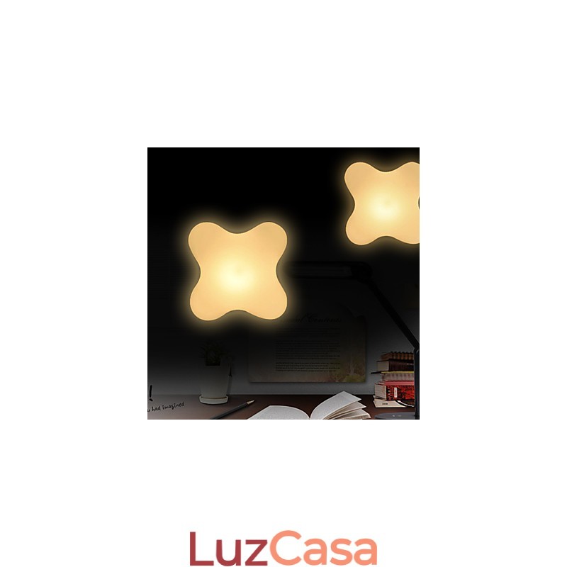 22*22CM Contemporâneo e Contraído Cabeça Única Lucky Grass Vidro Dome Light