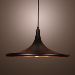 Luminária pendente contemporânea de alumínio com cúpula preta