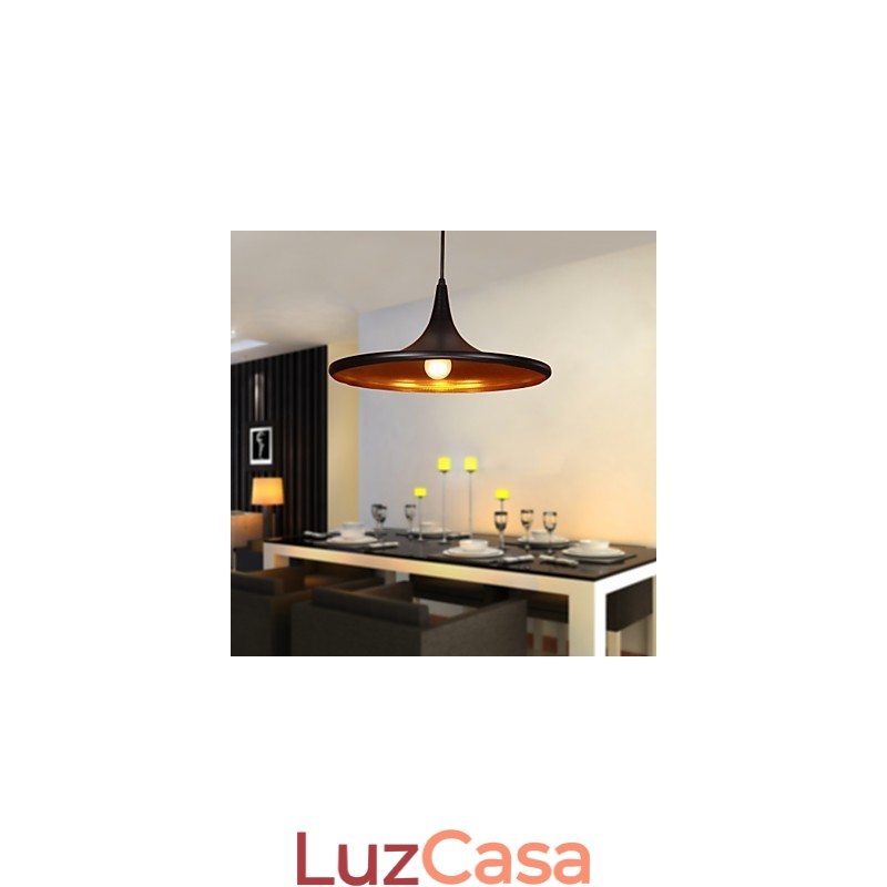 Luminária pendente contemporânea de alumínio com cúpula preta
