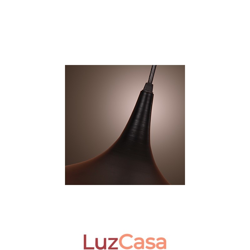 Luminária pendente contemporânea de alumínio com cúpula preta