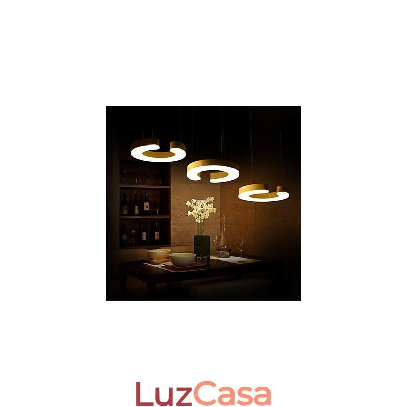 Lustre de acrílico tipo C Three Chandelier